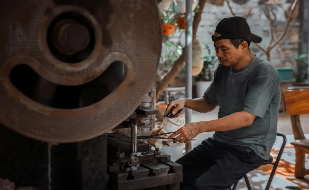 Annuaire de plus de 18 000 artisans de La Réunion