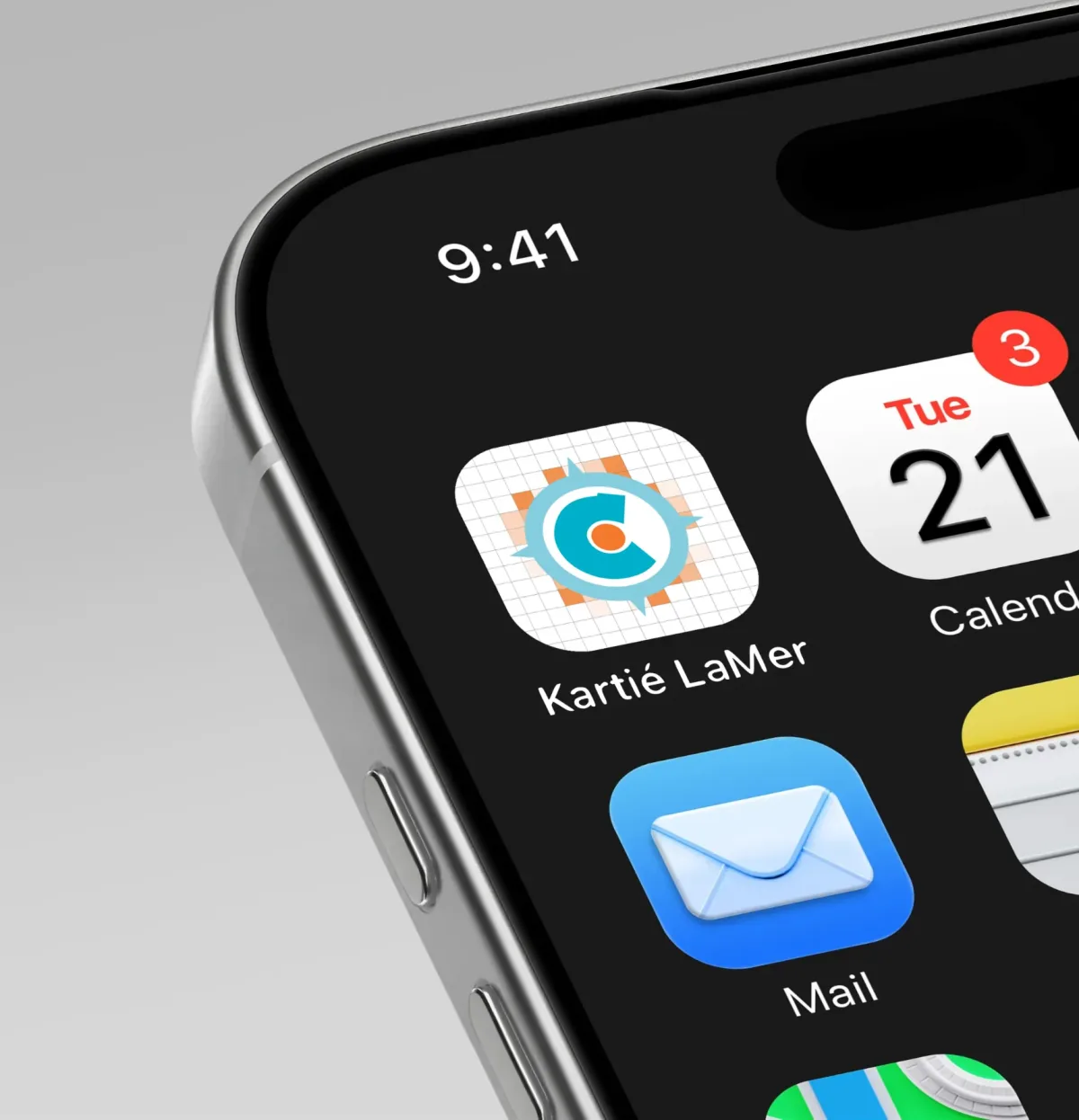 Application Kartié LaMer présentée sur smartphone
